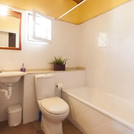 Lets Holidays House 3 In Cala Llevado