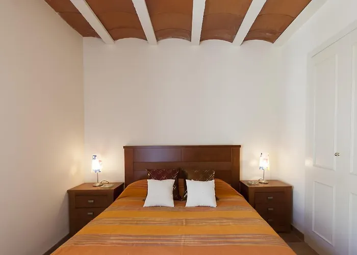 Апартаменты Lets Holidays Luxury House In Cala Llevado 3