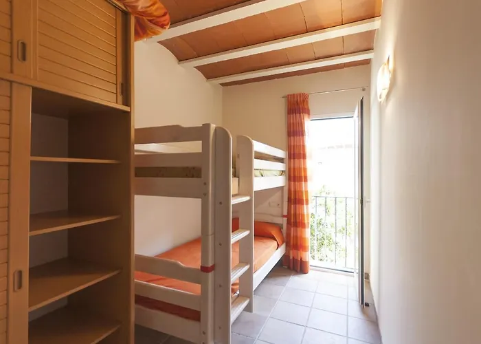 Апартаменты Lets Holidays Luxury House In Cala Llevado 3 *