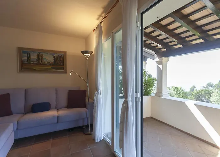 Апартаменты Lets Holidays Luxury House In Cala Llevado 3 *